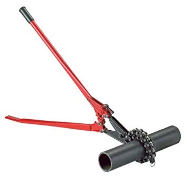 Rental store for CHAIN PIPE CUTTER 6  MAX in Highland MI